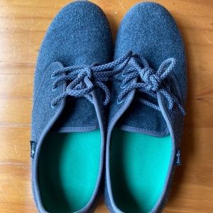 Sanuk Guide TX Lace up SZ 9 Gray Wool Shoes